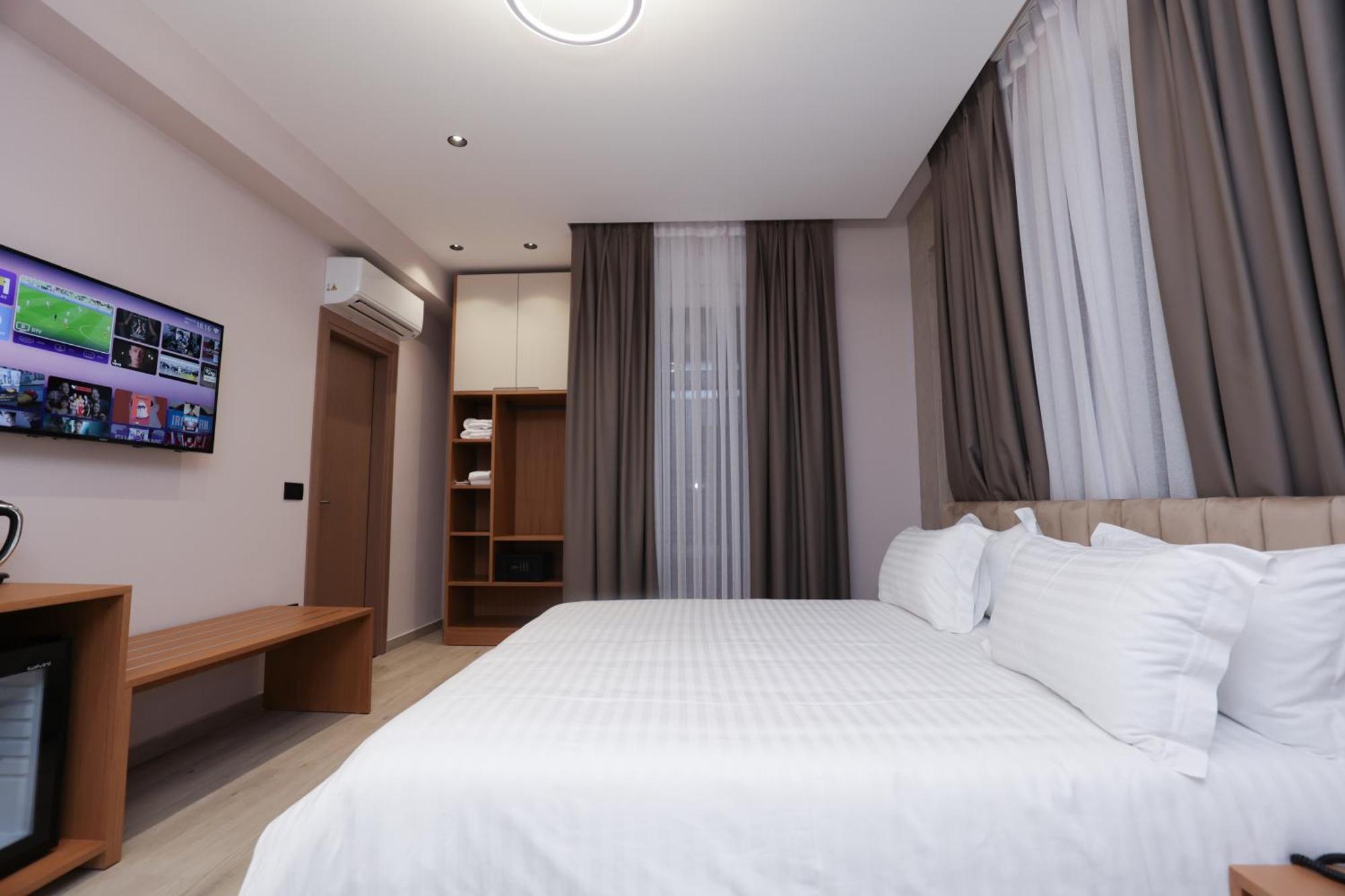 Residence Inn Hotel Tiranë Eksteriør bilde