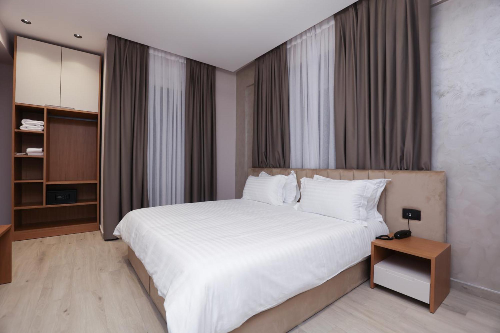 Residence Inn Hotel Tiranë Eksteriør bilde