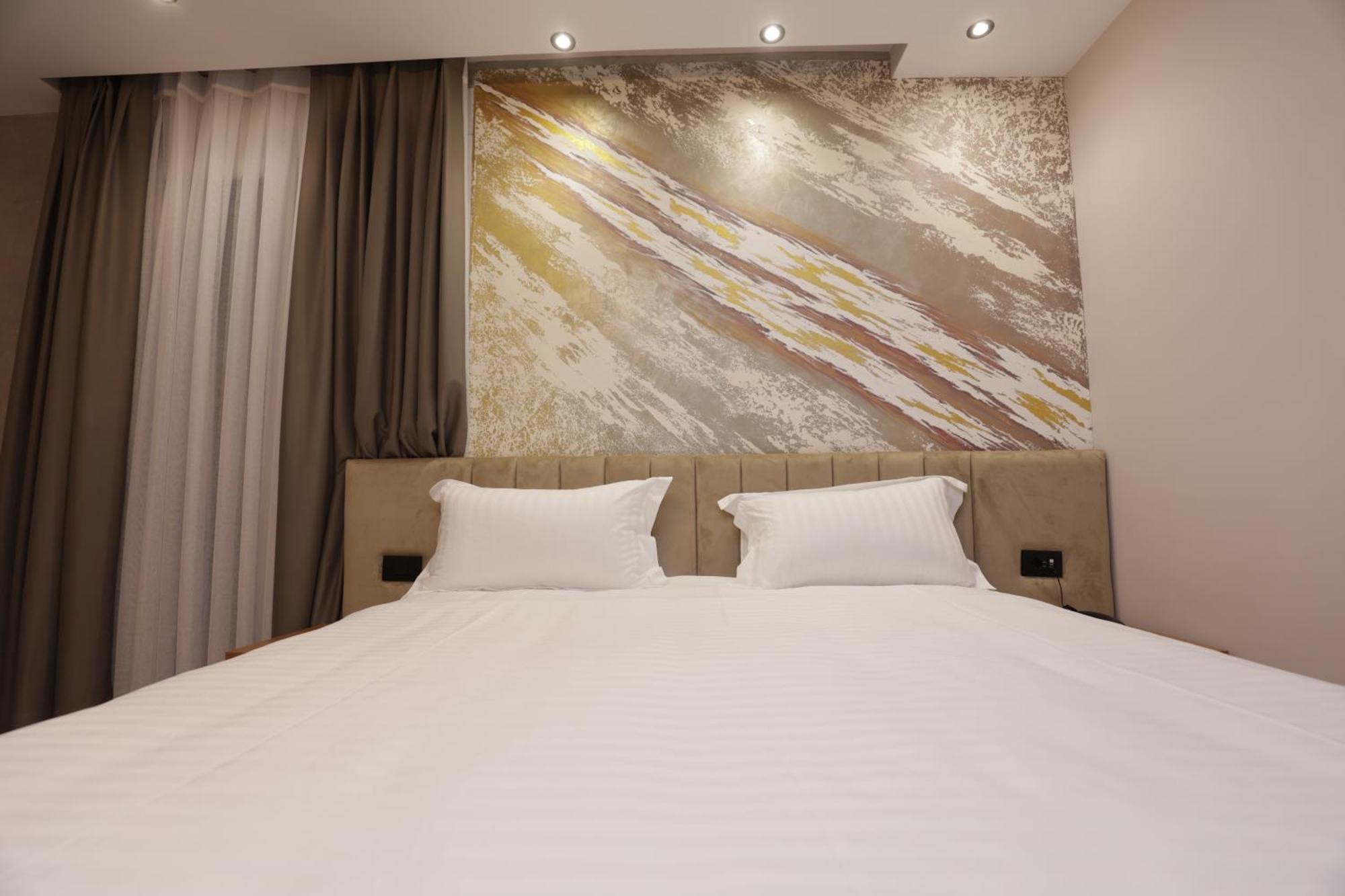 Residence Inn Hotel Tiranë Eksteriør bilde