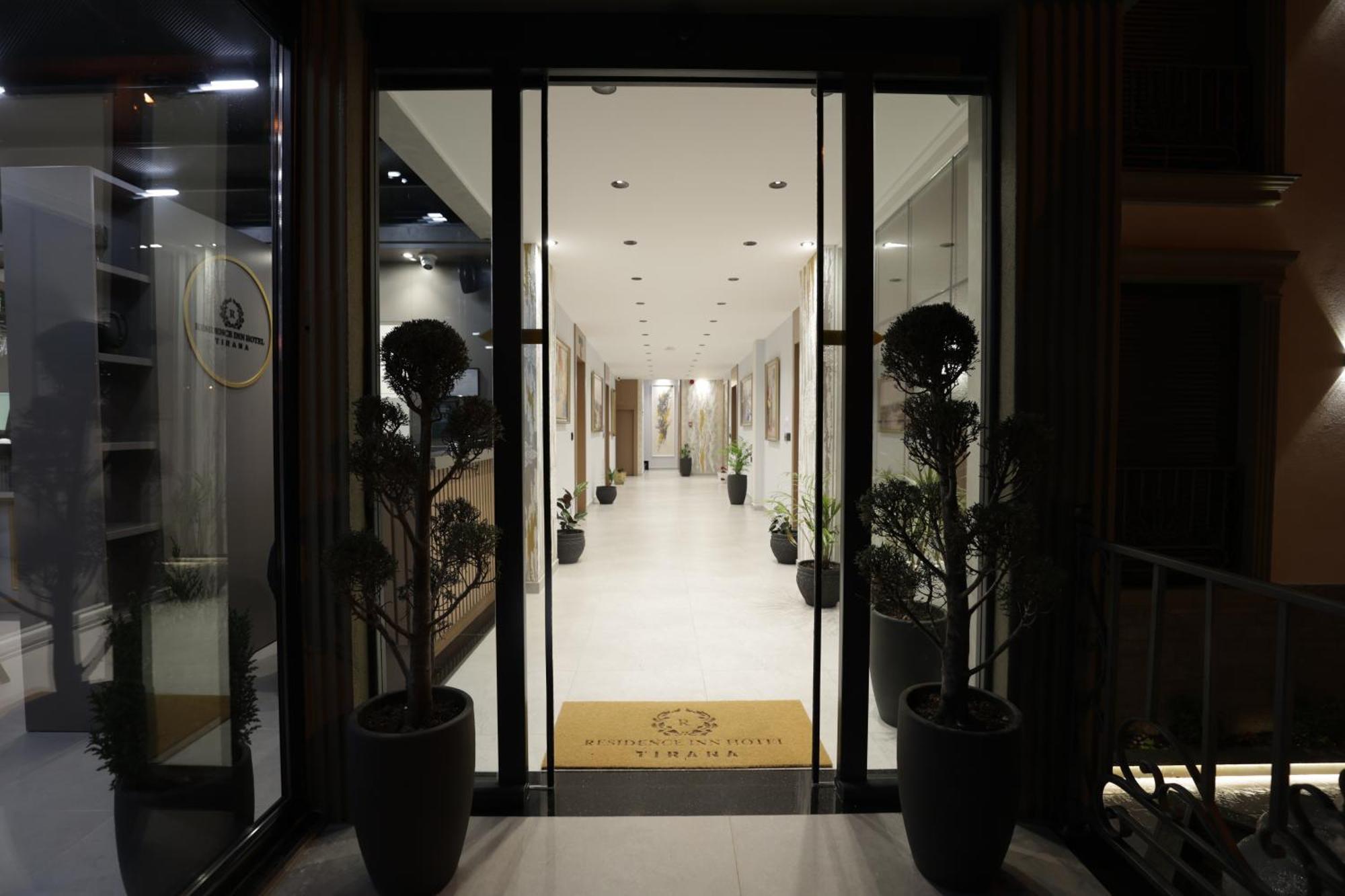 Residence Inn Hotel Tiranë Eksteriør bilde