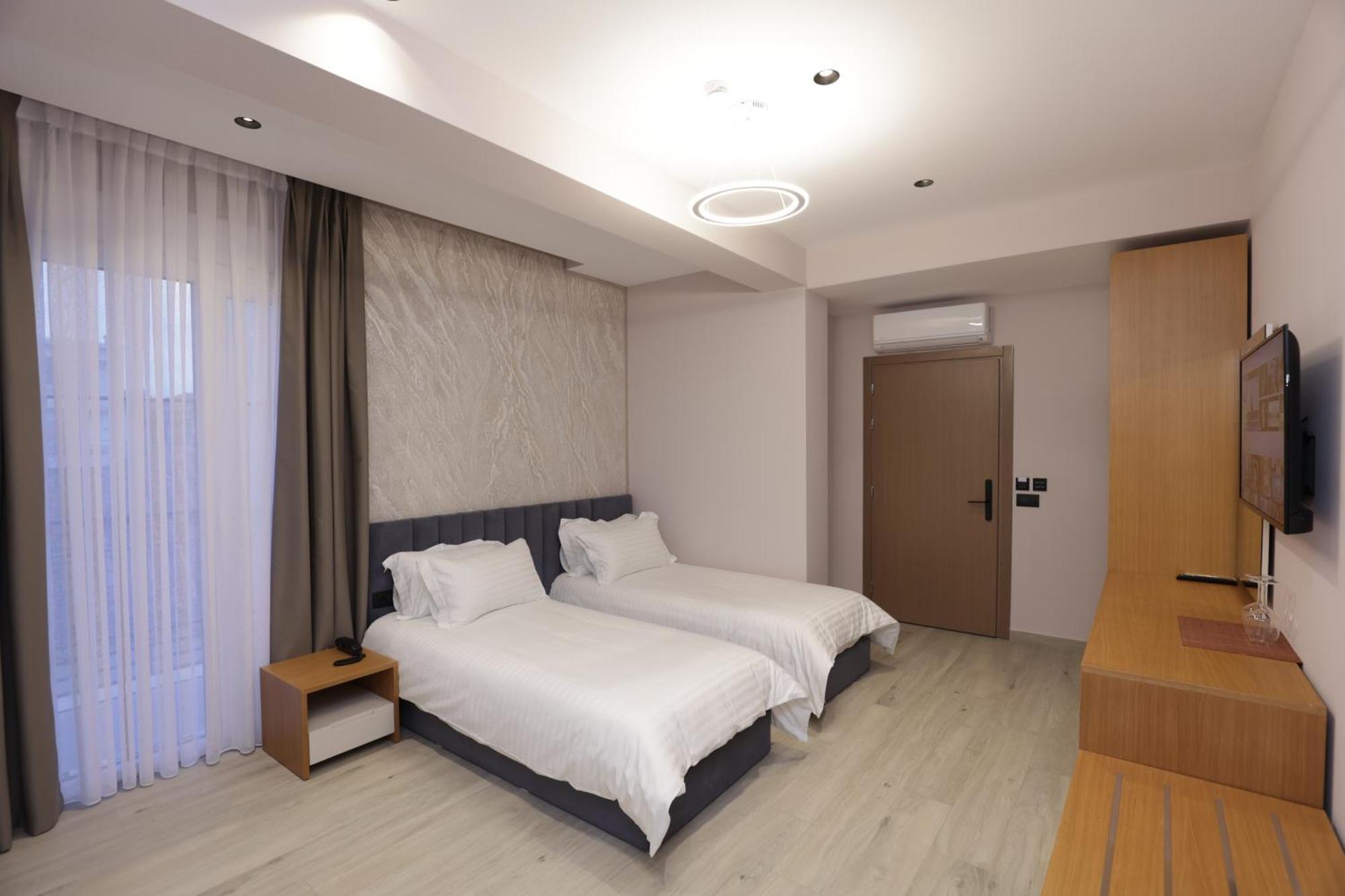 Residence Inn Hotel Tiranë Eksteriør bilde